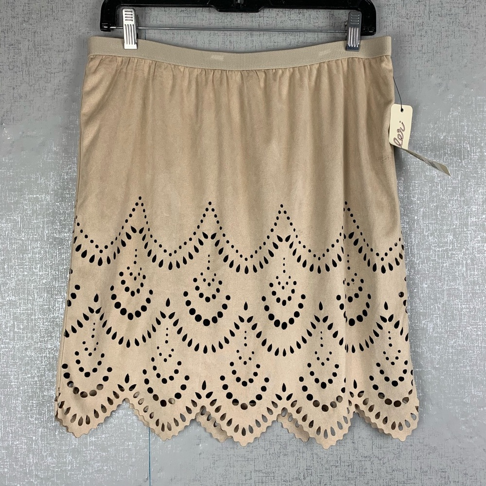 Wrangler Keyhole Eyelet Suede Skirt Tan M